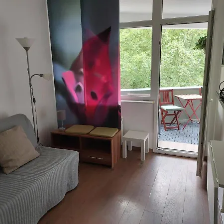 ファンシー アパート